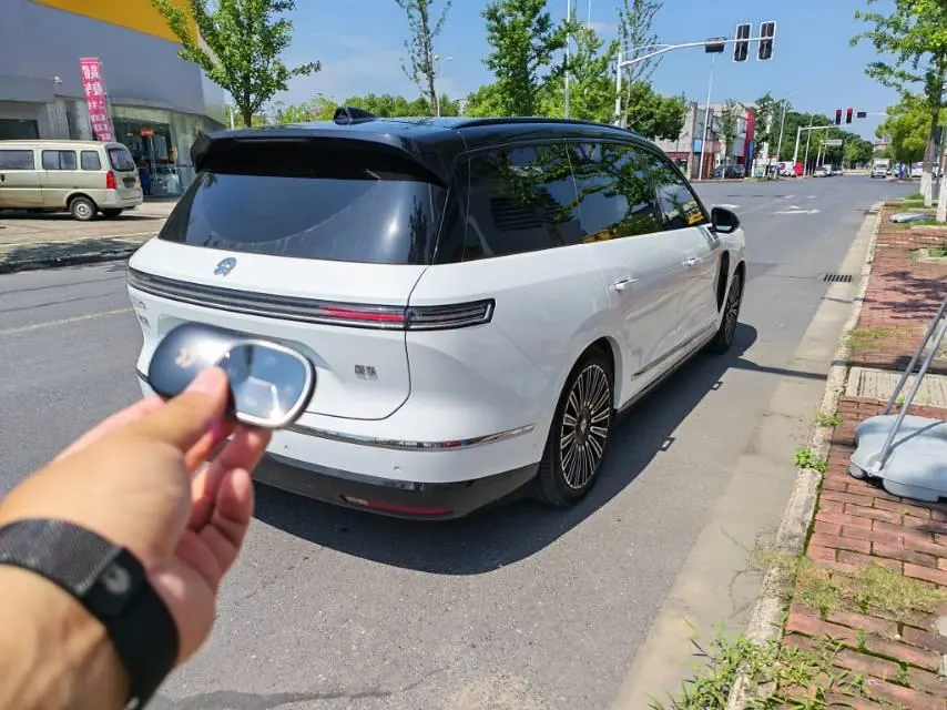 NIO 2026 ES8 6-seat executive deluxe automatic gear 4