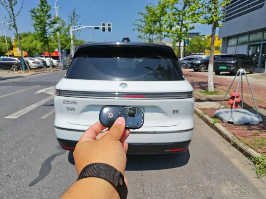 NIO 2026 ES8 6-seat executive deluxe automatic gear 5