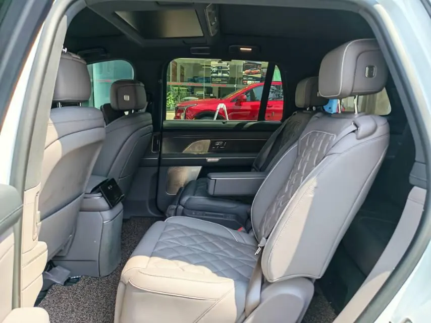 NIO 2026 ES8 6-seat executive deluxe automatic gear 8