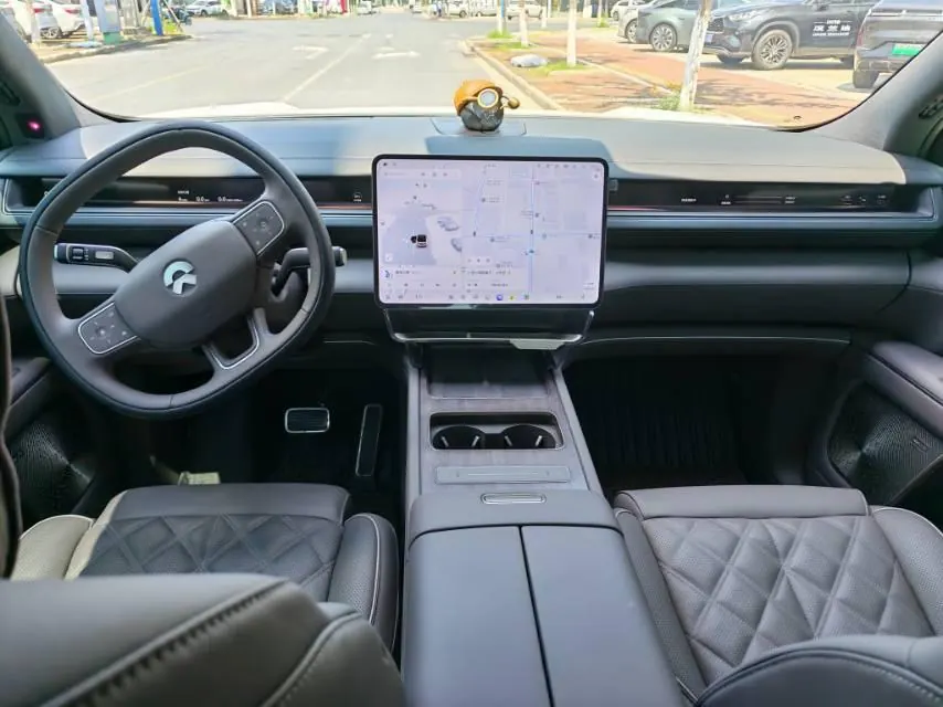 NIO 2026 ES8 6-seat executive deluxe automatic gear 9
