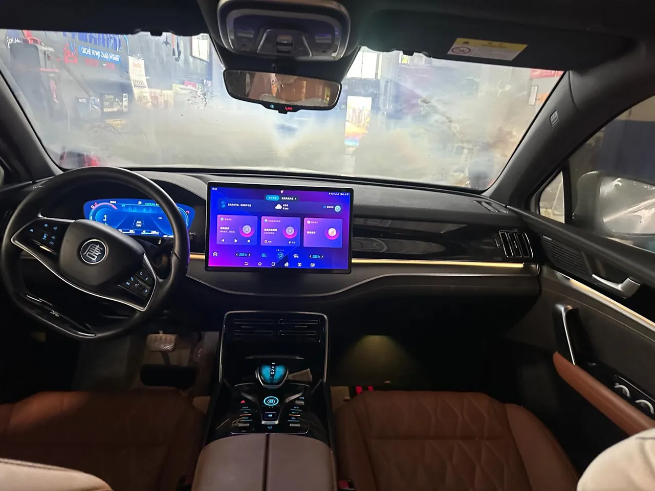 BYD Tang New Energy 2021 Tang DM-i 1.5T Stepless 112KM Honorable Automatic Gear 5