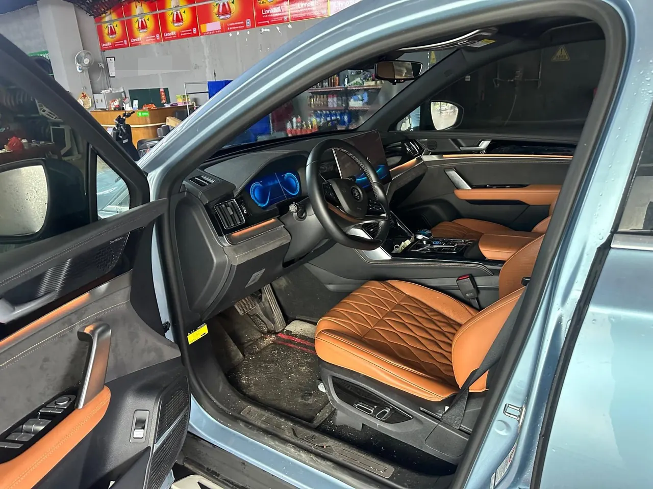 BYD Tang New Energy 2021 Tang DM-i 1.5T Stepless 112KM Honorable Automatic Gear 7
