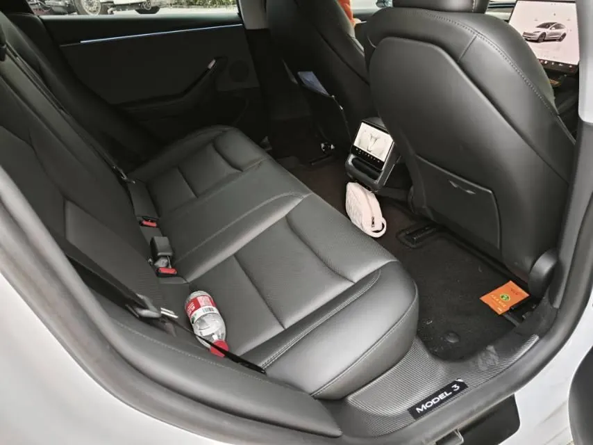 Tesla 2025 Model 3 Rear-Wheel-Drive Edition (facelift) Automatic Transmission 8