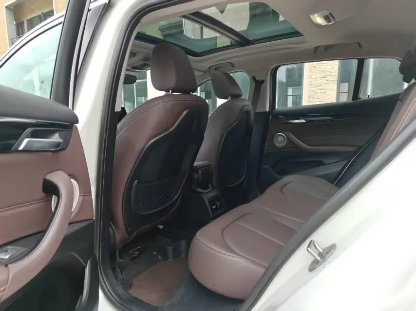 BMW 2023 X2 sDrive25i 2.0T M Sport Package Automatic 6