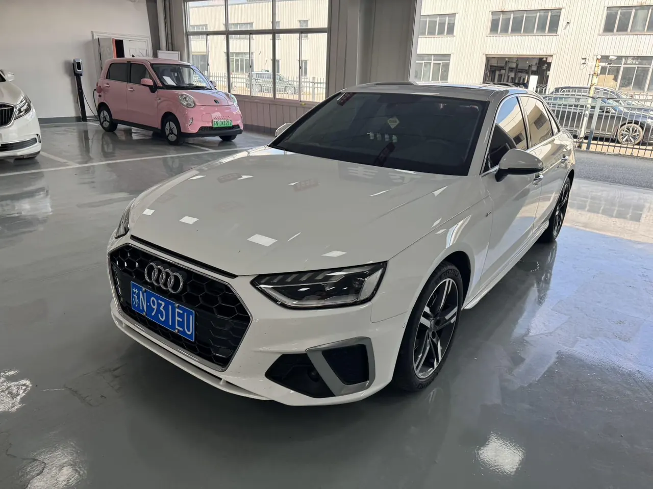 Audi 2020 A4L 2.0TFSI 40TFSI Deluxe Dynamic Automatic - View 1