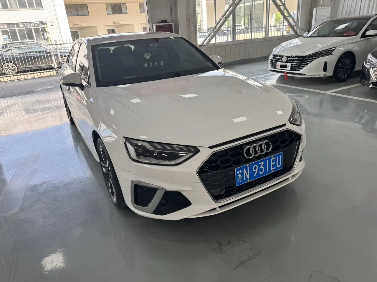 Audi 2020 A4L 2.0TFSI 40TFSI Deluxe Dynamic Automatic 3