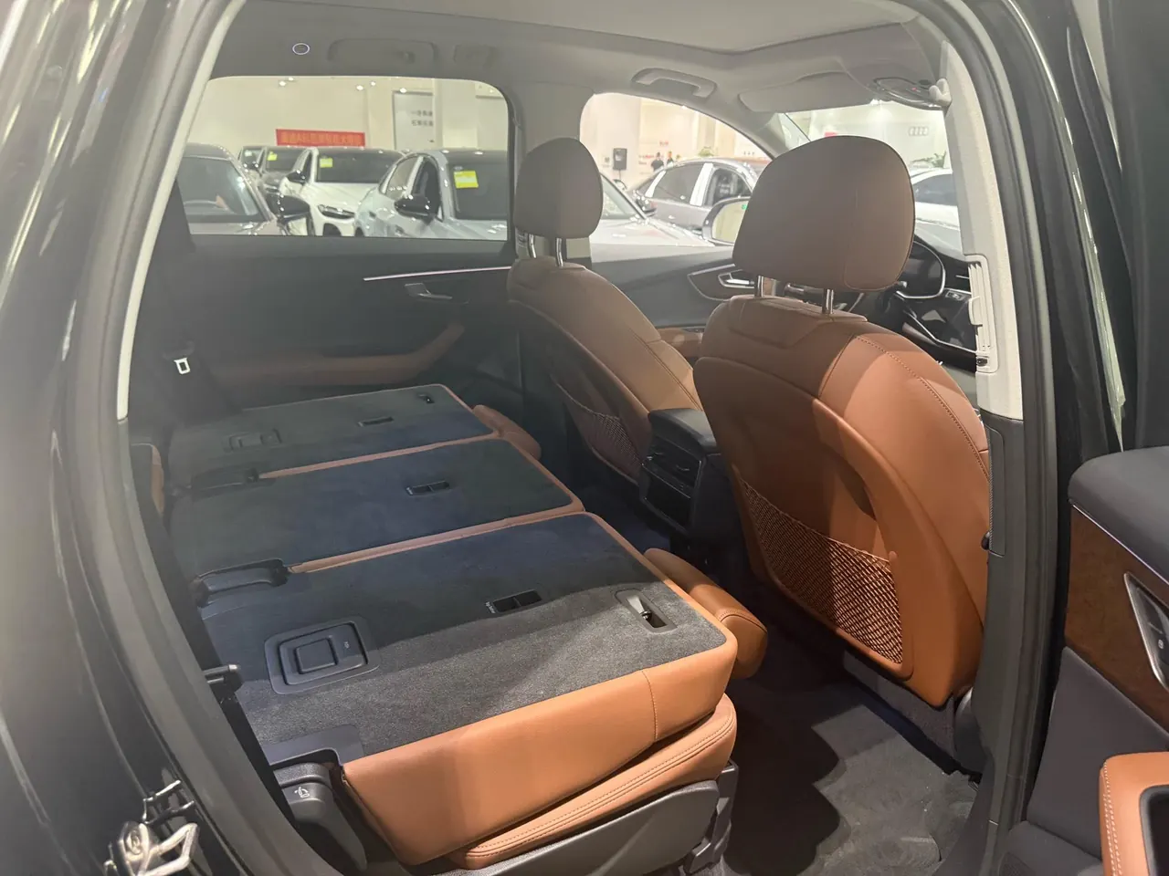 Audi Q7 (Imported) 2025 Model Q7 48V 3.0TFSI 55TFSI Quattro S line Sport Version Automatic Transmission 4