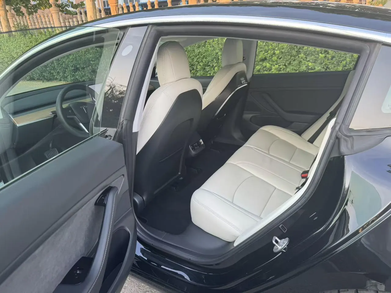 Tesla 2020 Model 3 long endurance rear wheel drive version (modified) automatic gear 8