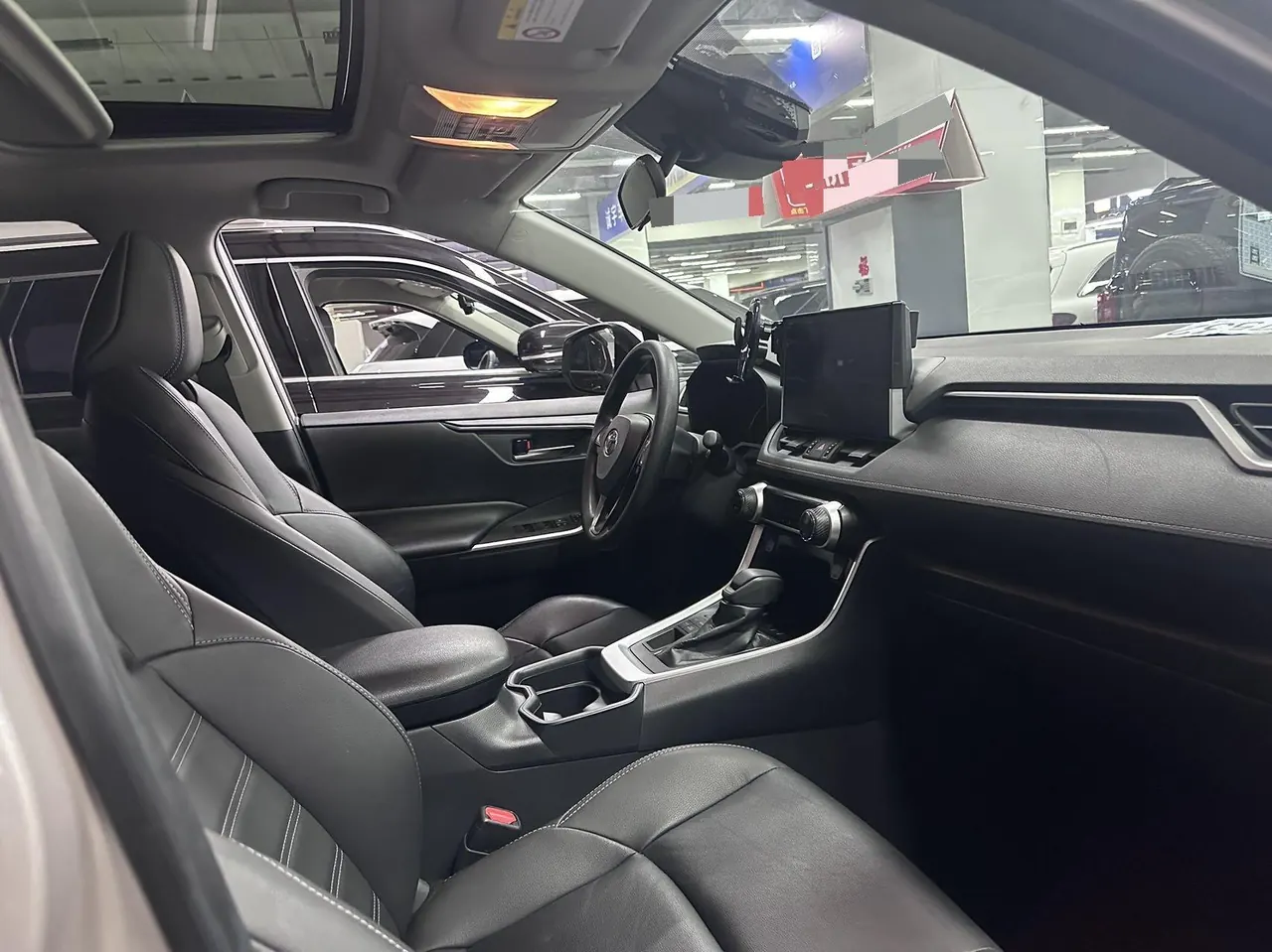 Toyota 2020 Wilanda 2.0 Stepless Four-wheel Drive Deluxe Edition Automatic Transmission 4