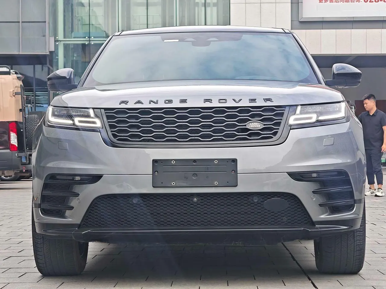 Land Rover Range Rover Star Vein (Imported) 2021 Range Rover Star Vein 2.0T P250 Black Collector's Edition Automatic Gear 2