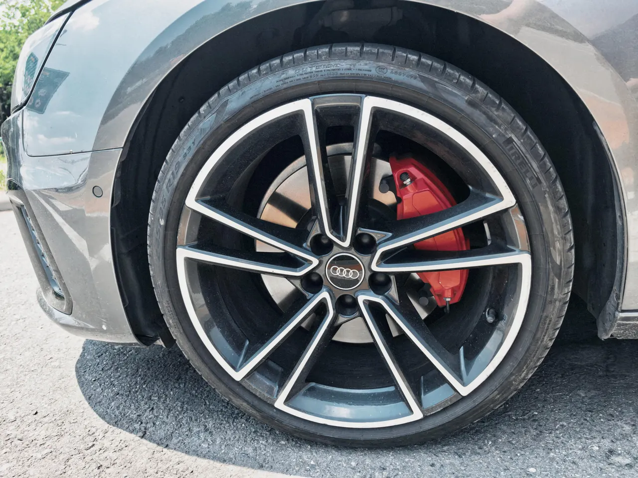 Audi 2024 A4L 2.0TFSI 45TFSI Quattro Selected Dynamic Automatic 3