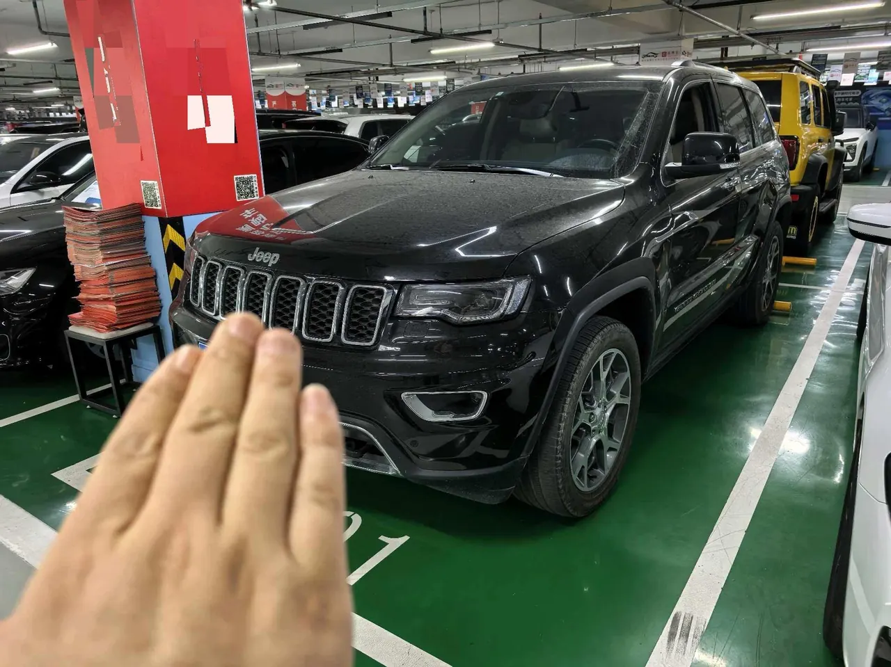 Open image lightbox: Jeep Grand Cherokee (Imported) 2020 Grand Cherokee 3.0 Elite Navigation Edition Automatic Gear