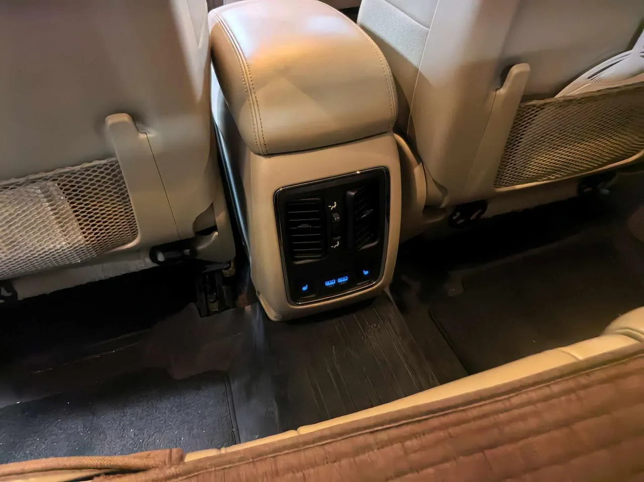 Jeep Grand Cherokee (Imported) 2020 Grand Cherokee 3.0 Elite Navigation Edition Automatic Gear 8