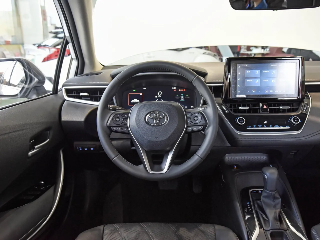 Toyota 2021 Asian Lion 2.0 Stepless Premium Edition Automatic Gear 4