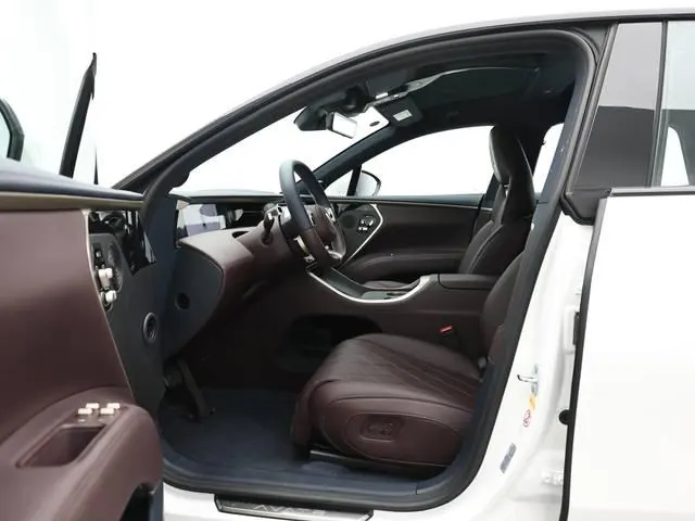 Avatr 2025 Avatr 11 Max Range-extended Automatic Gear 3
