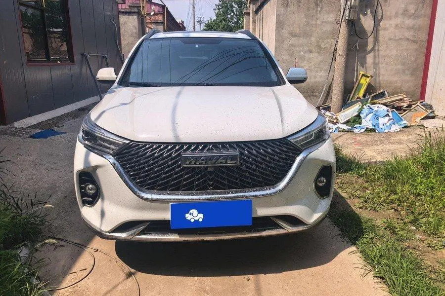 Haval 2021 M6 PLUS 1.5T Luxury Smart Joint Automatic Gear 3
