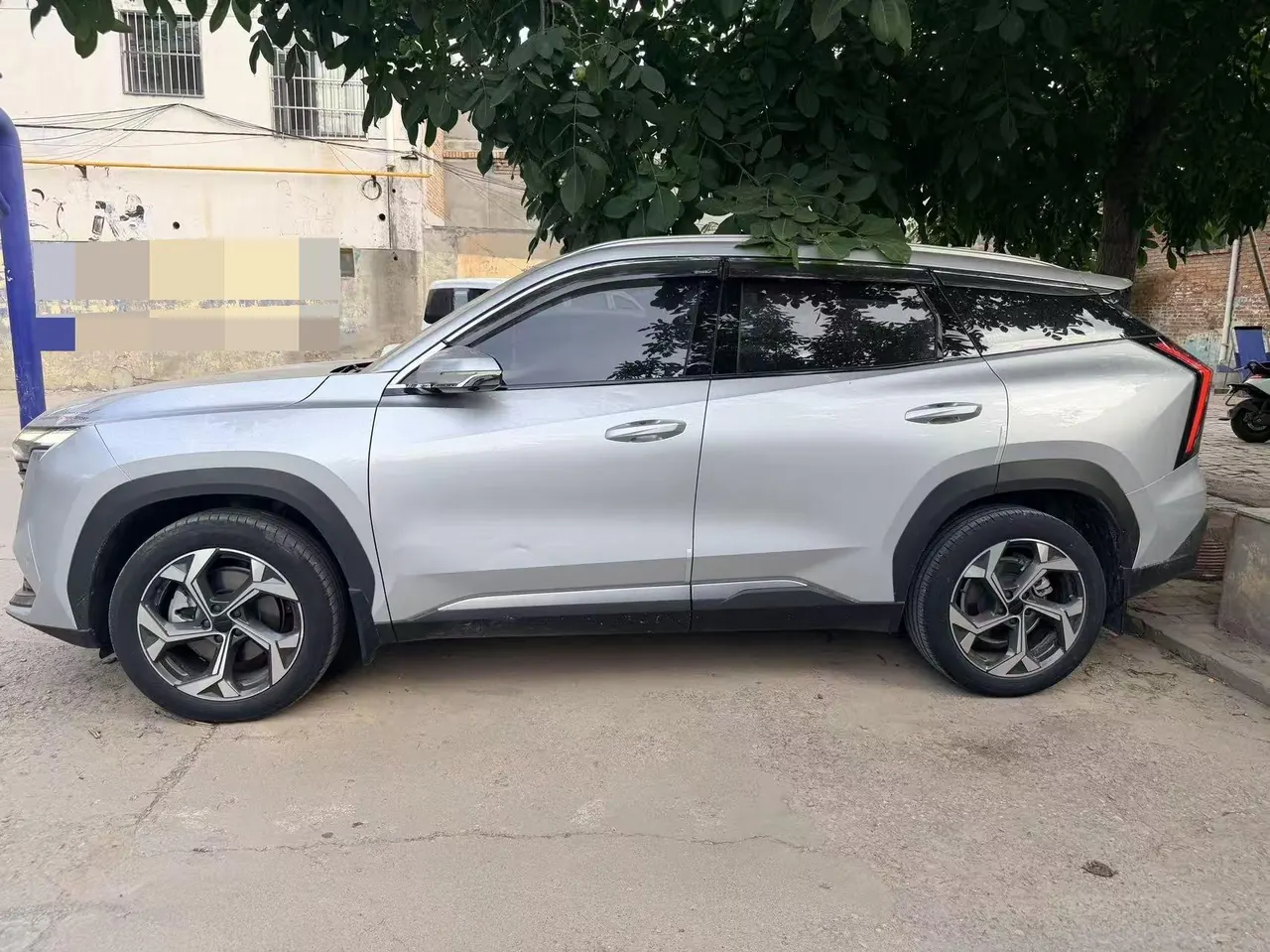 Geely 2023 Boyue L 1.5TD Honorable Automatic Transmission 3