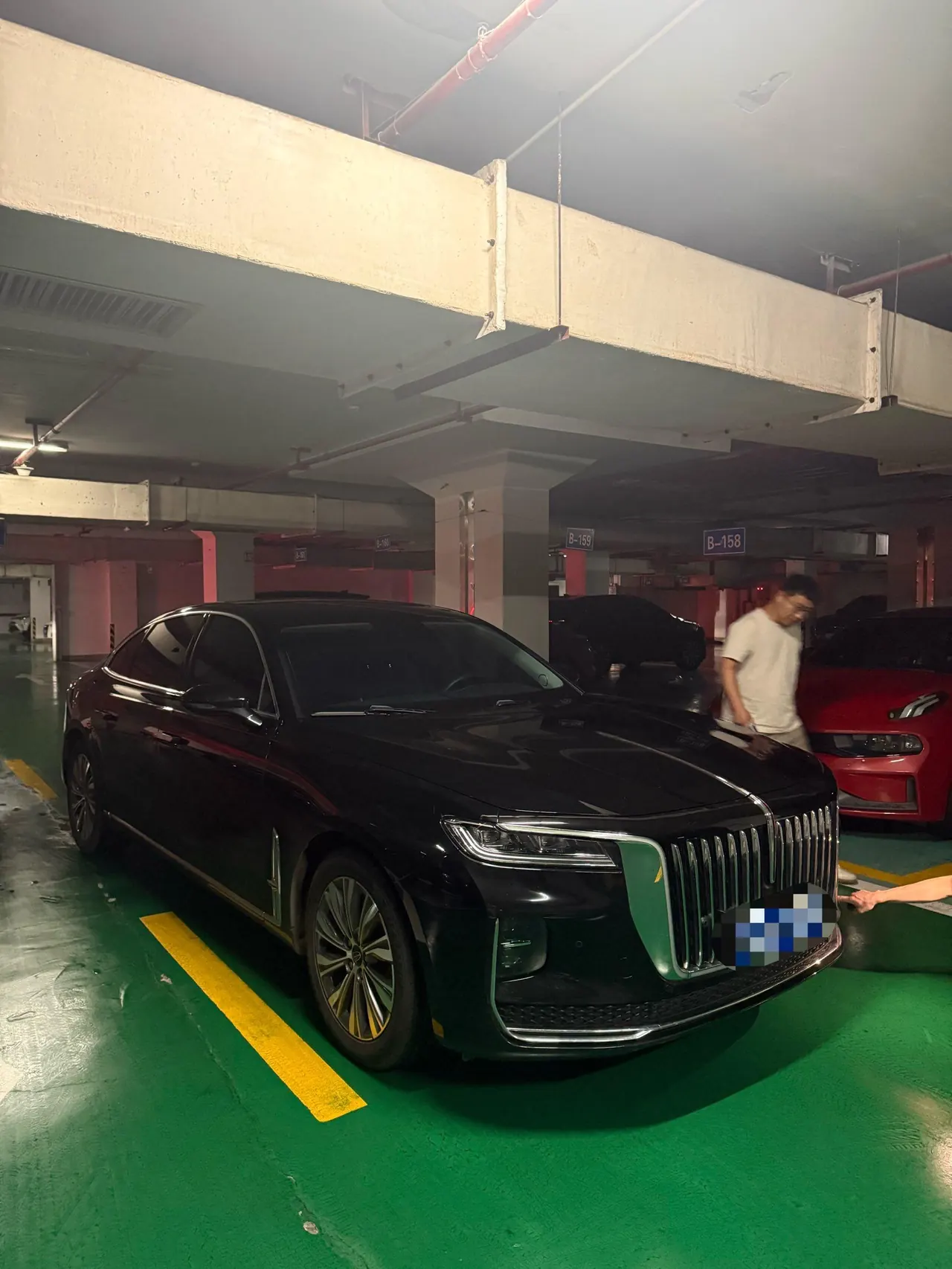 HongQi 2020 H9 48V 2.0T Zhilian Flag Yue Edition Automatic Gear 3
