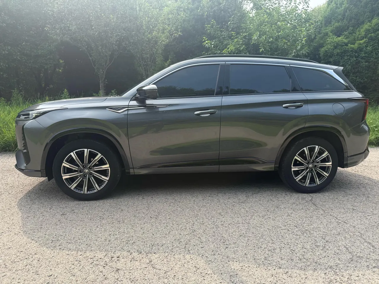 ChangAn 2024 CS75 PLUS 1.5T Champion Edition Smart Driving and Strong Navigation Automatic Gear 3