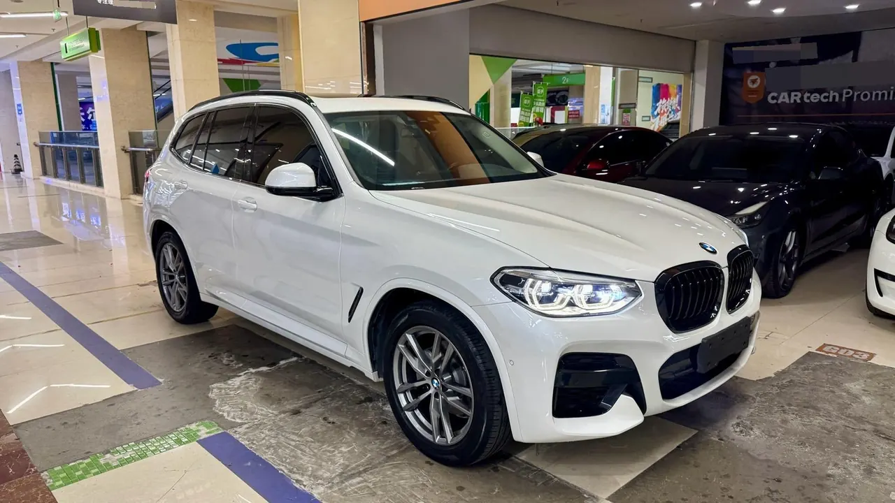 BMW 2021 X3 xDrive28i 2.0T M sports suit (changed) automatic gear 3