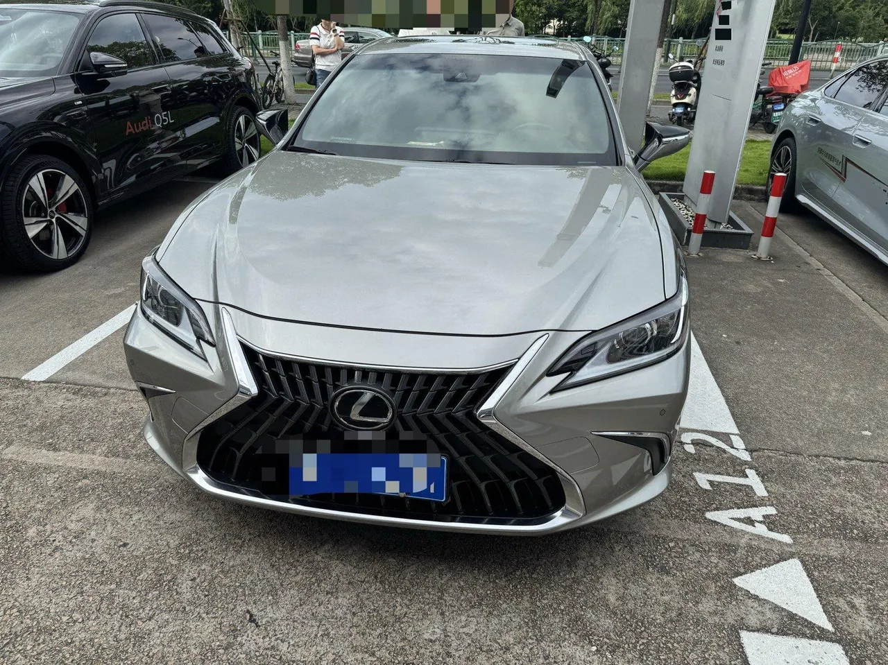 Lexus ES (Imported) 2024 ES200 2.0 Stepless Edition Automatic Gear 2