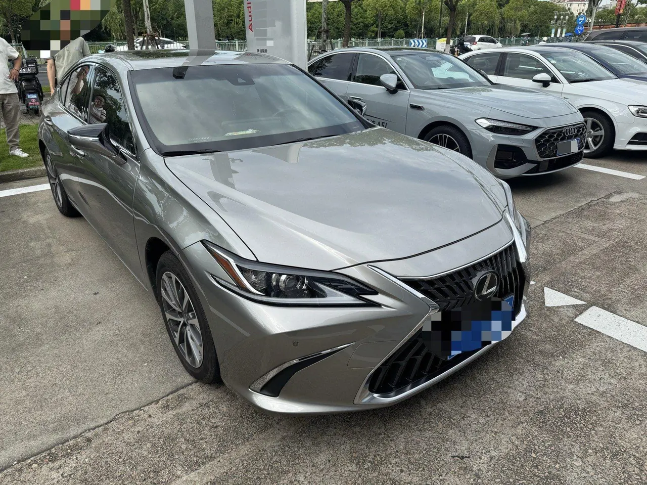 Lexus ES (Imported) 2024 ES200 2.0 Stepless Edition Automatic Gear 3