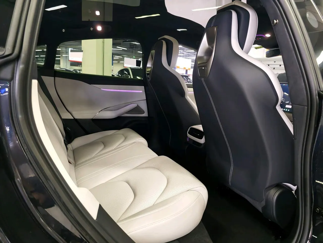 MI 2024 SU 7 800km 4-wheel drive ultra-long endurance high-end smart driving Max version automatic gear 9