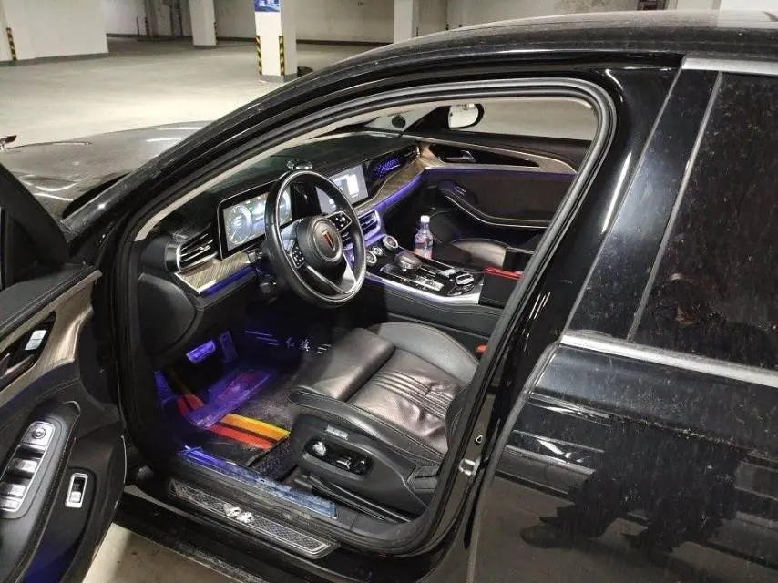 HongQi 2020 H9 48V 2.0T Zhilian Qi Chang Edition Automatic Gear 2