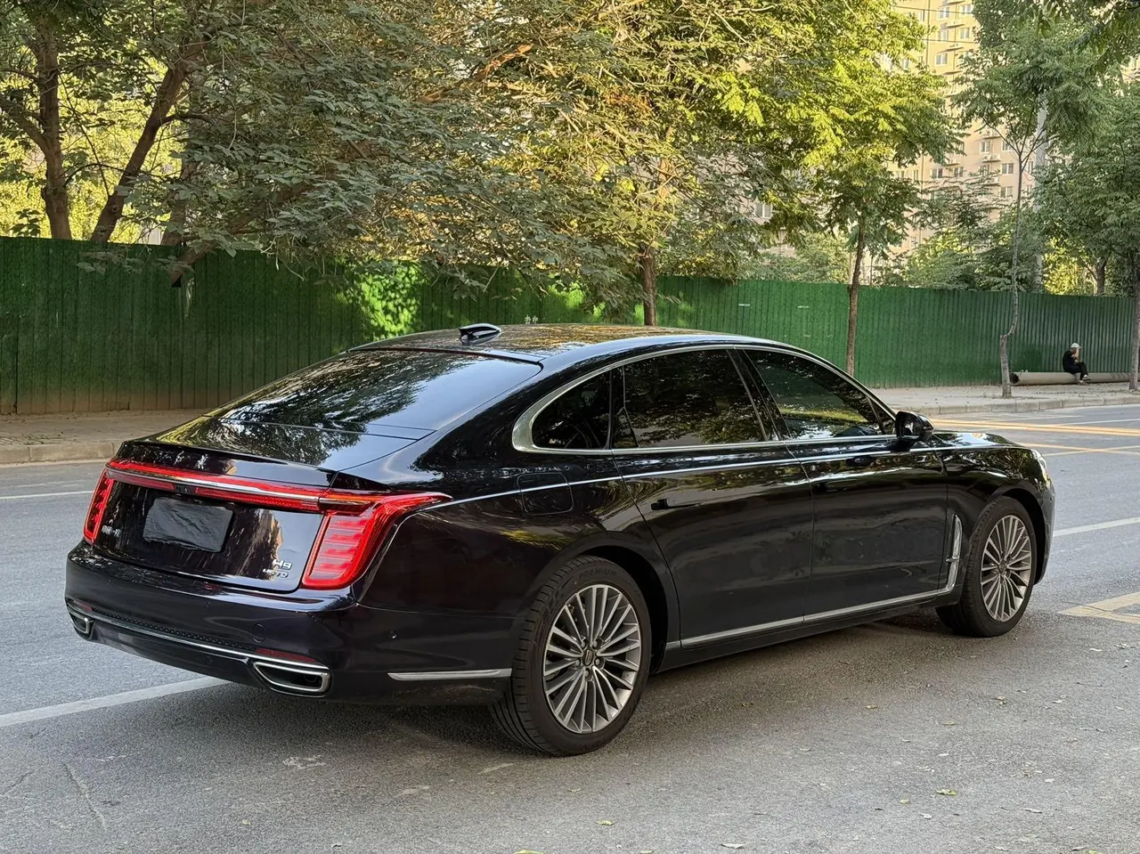 HongQi 2020 H9 48V 2.0T Zhilian Qi Chang Edition Automatic Gear 7