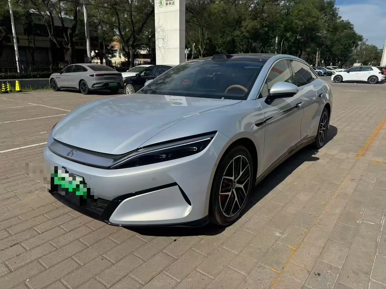 BYD 2025 Han L EV four-wheel drive laser Radar flagship automatic gear - View 1