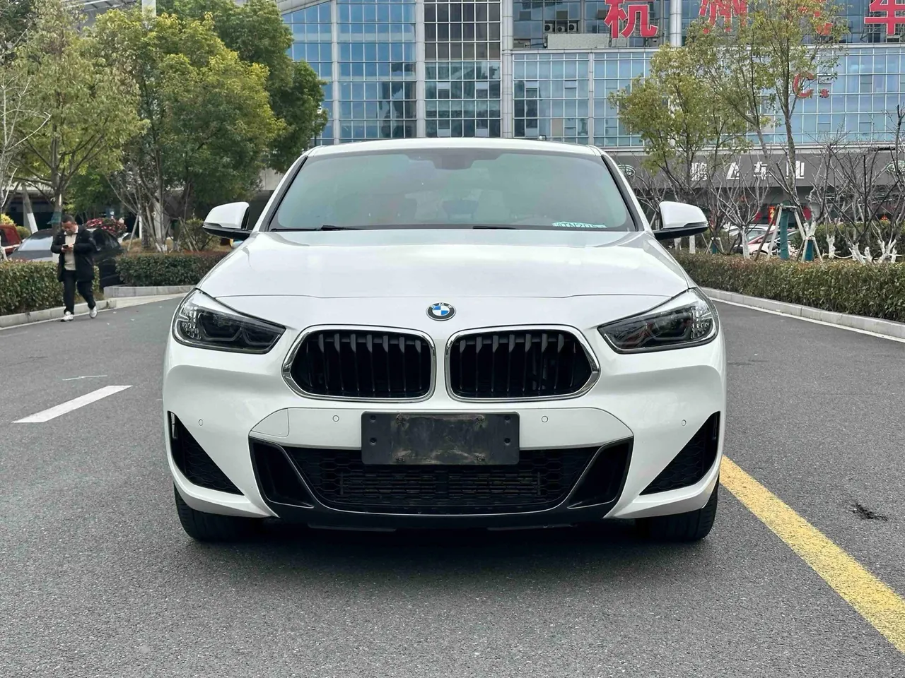 BMW 2020 X2 sDrive25i 2.0T Leading M Sports Suit Automatic Gear 2