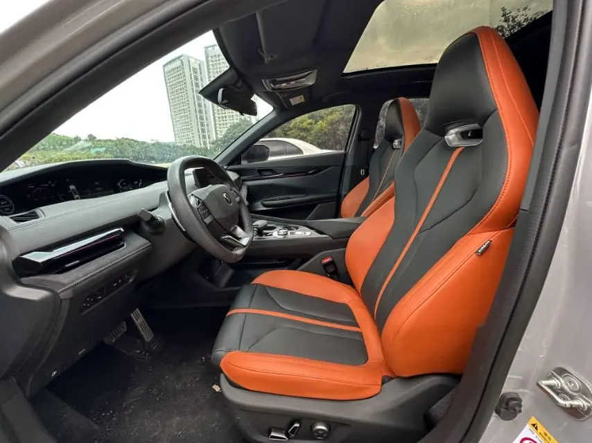 ChangAn 2024 UNI-V 1.5T Distinguished Sports Automatic 6