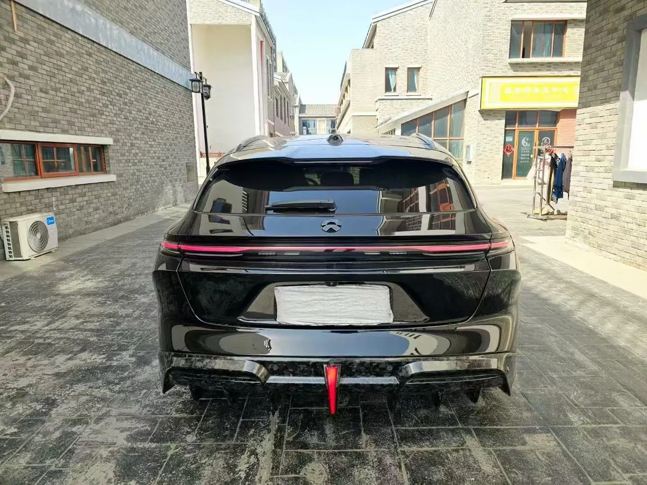 NIO 2024 ET5T 75kWh Touring automatic 5