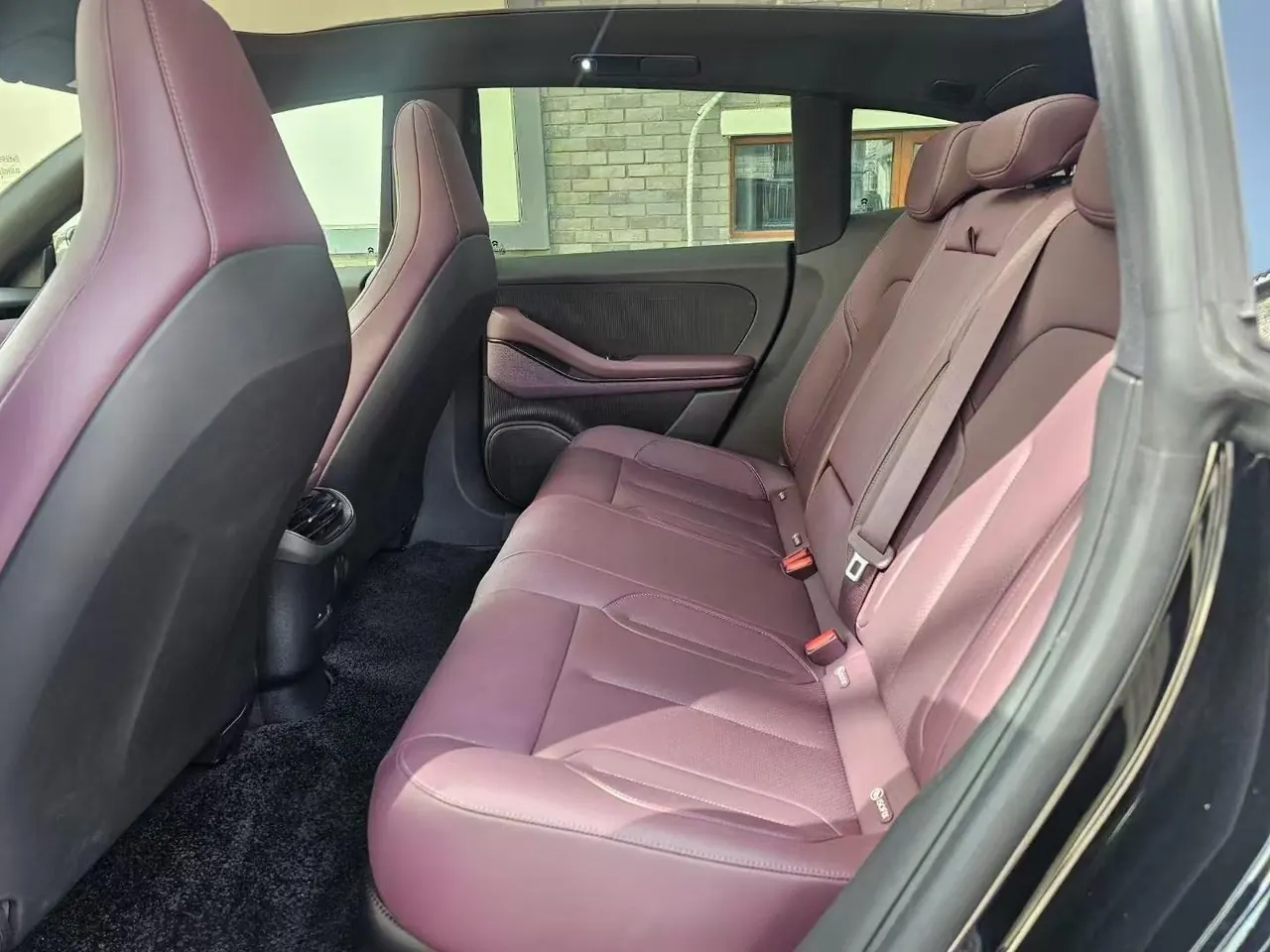 NIO 2024 ET5T 75kWh Touring automatic 8