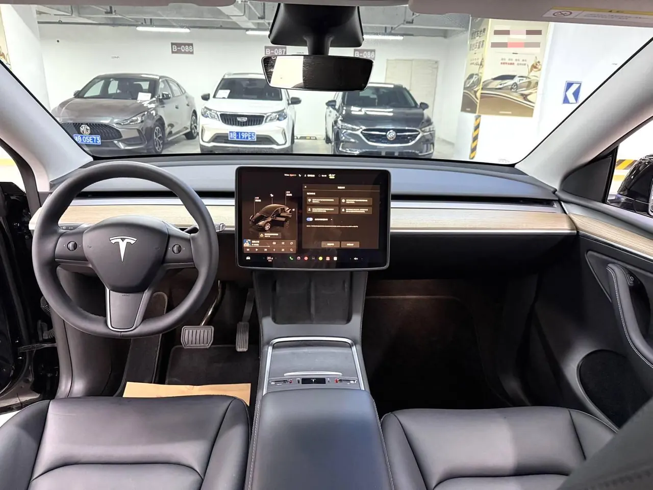 Tesla 2022 Model Y rear-wheel drive version automatic transmission 5