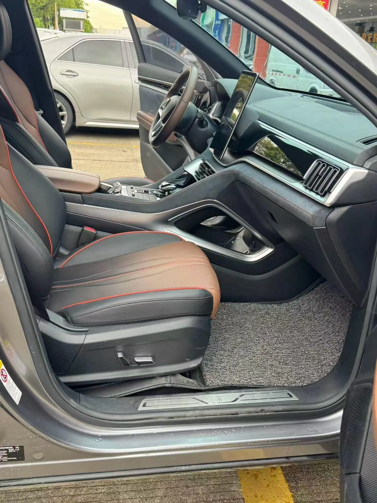BYD 2020 Song PLUS 1.5T Flagship PLUS Automatic Gear 5