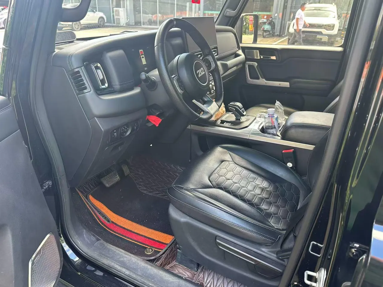 212 2024 T01 2.0T mechanic automatic gear 4