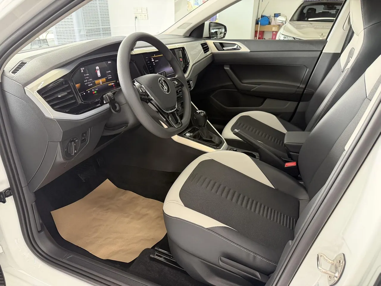 Volkswagen 2023 POLO Plus 1.5 Colorful Technology Edition (Modified) Automatic Gear 4