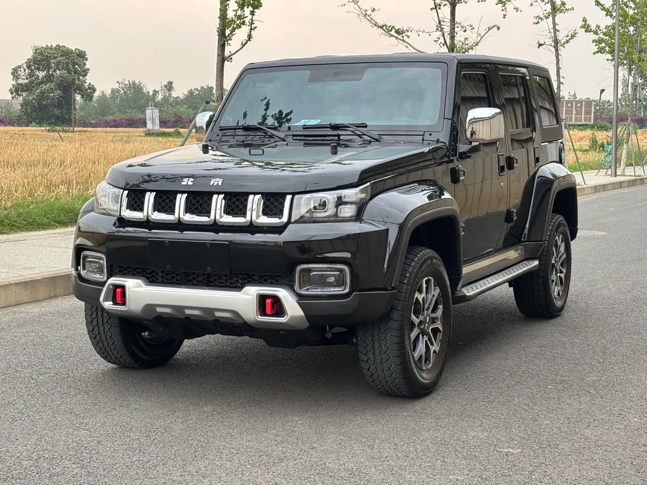 Beijing 2024 BJ40 2.0T Urban Hunter Honor Edition Automatic Transmission - View 1