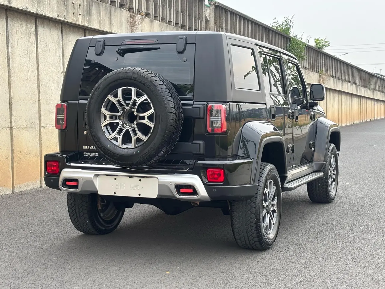 Beijing 2024 BJ40 2.0T Urban Hunter Honor Edition Automatic Transmission 6