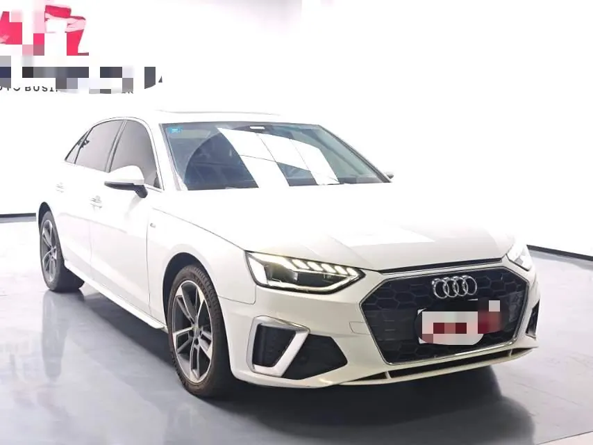 Audi 2020 A4L 2.0TFSI 40TFSI Fashion Dynamic Automatic 3