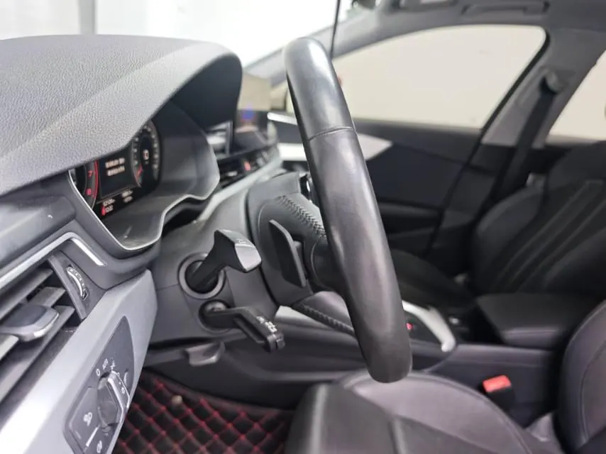 Audi 2020 A4L 2.0TFSI 40TFSI Fashion Dynamic Automatic 7