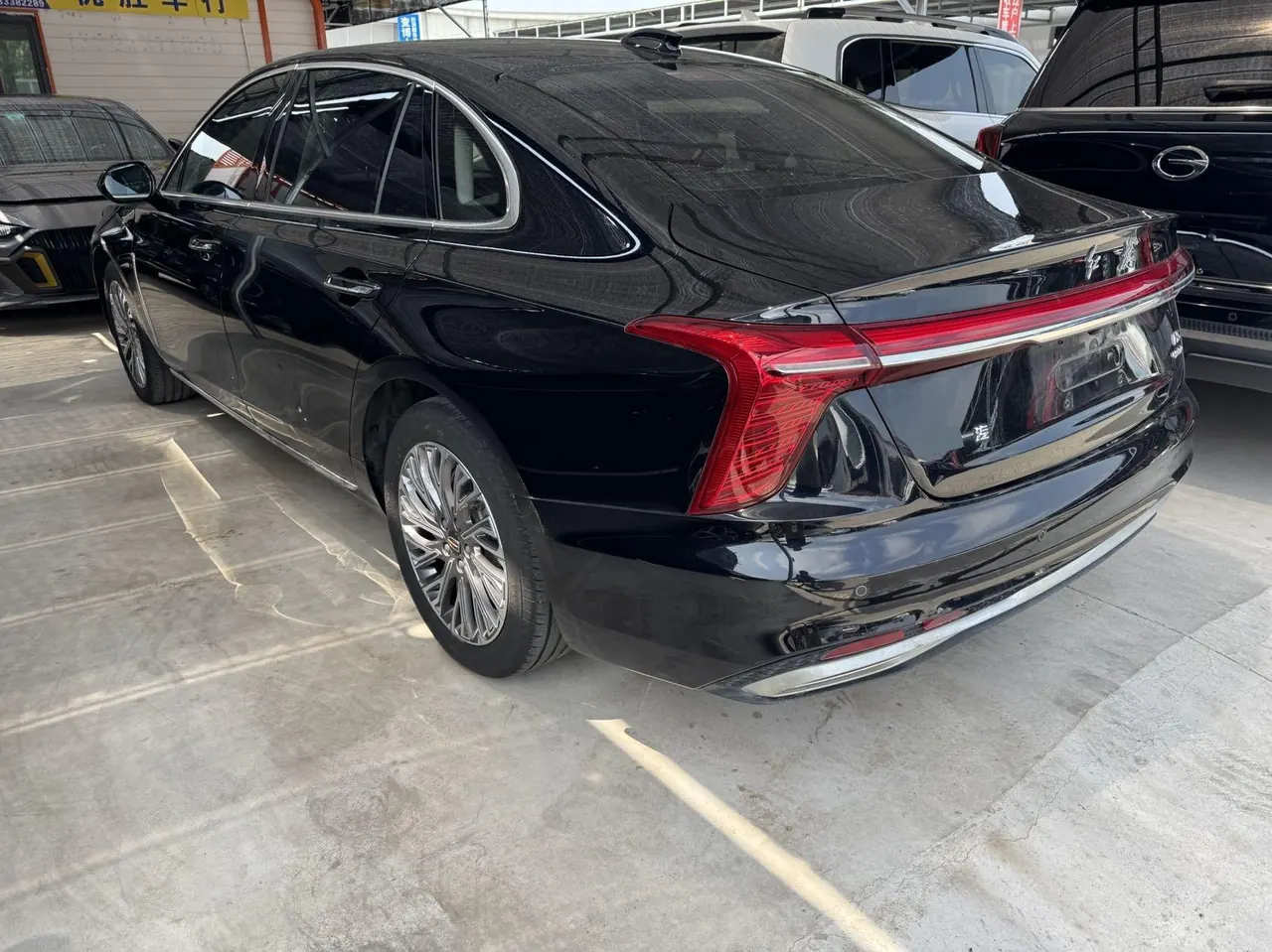 HongQi 2023 H5 2.0T Zhilian Qi Chang Edition Automatic Gear 4