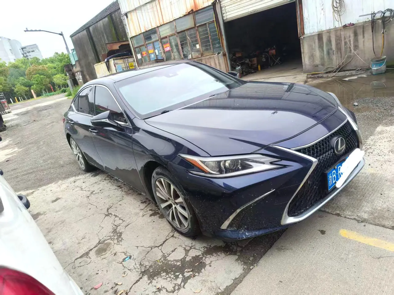 Lexus ES (Imported) 2020 ES200 2.0 Stepless Premium Edition Automatic Gear 2