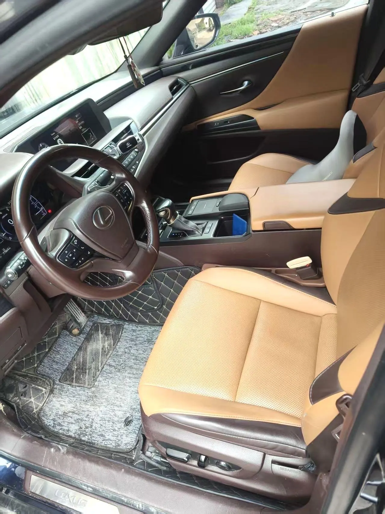 Lexus ES (Imported) 2020 ES200 2.0 Stepless Premium Edition Automatic Gear 3