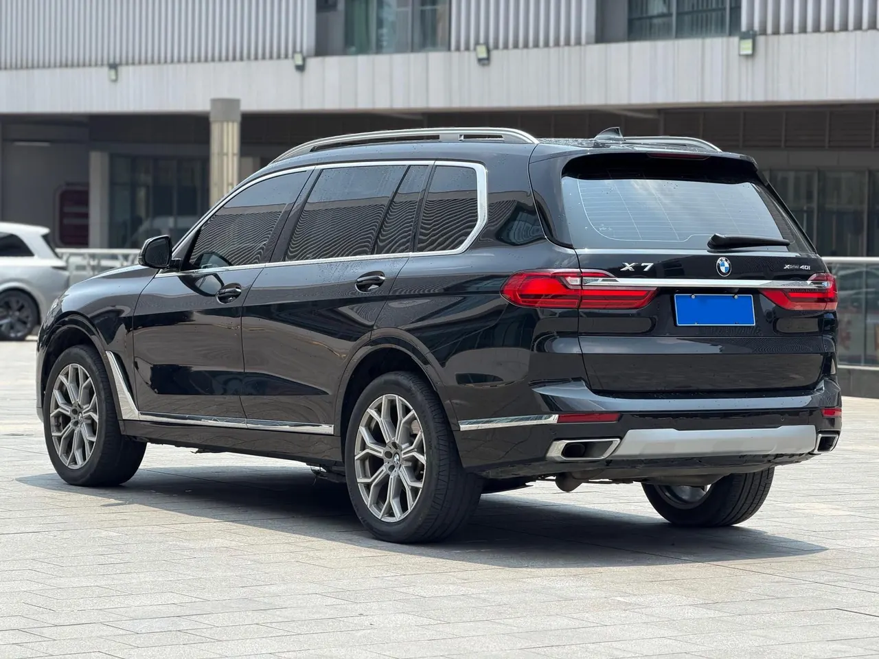 BMW X7 (Imported) 2022 X7 xDrive40i 3.0T Premium Luxury Suit Automatic Gear 17