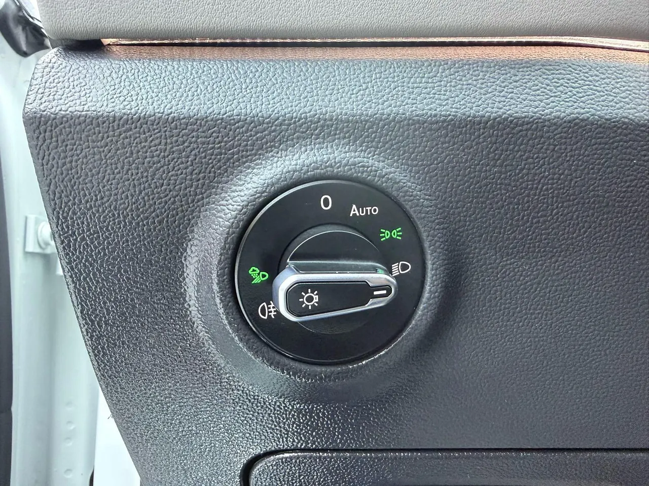 Volkswagen 2022 Tanyue 1.4TSI 280TSI Two-Drive Deluxe Smart Joint Edition Automatic Gear 9