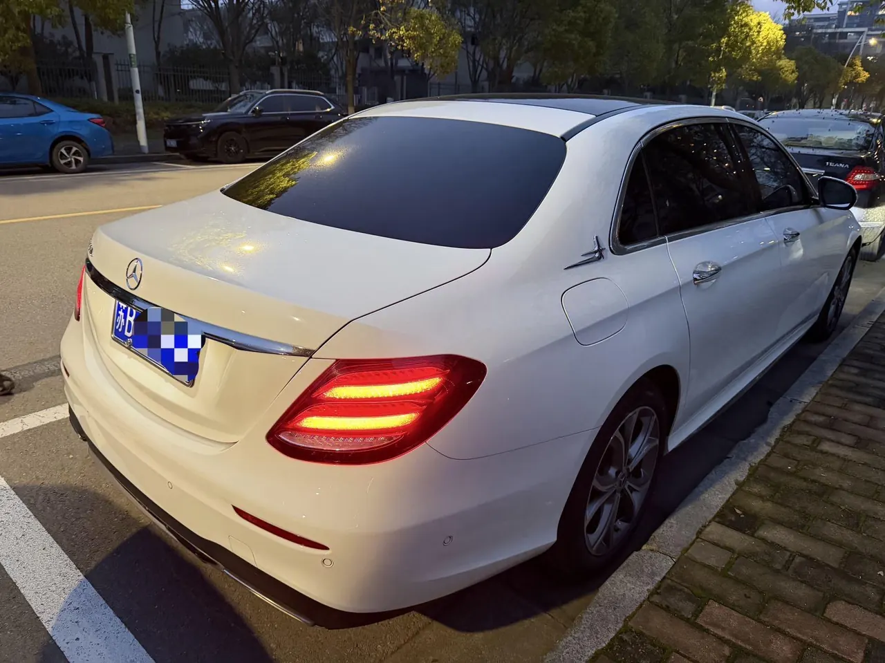 Mercedes Benz E-Class 2020 E 300 L 2.0T Sports Fashion Automatic Gear 4