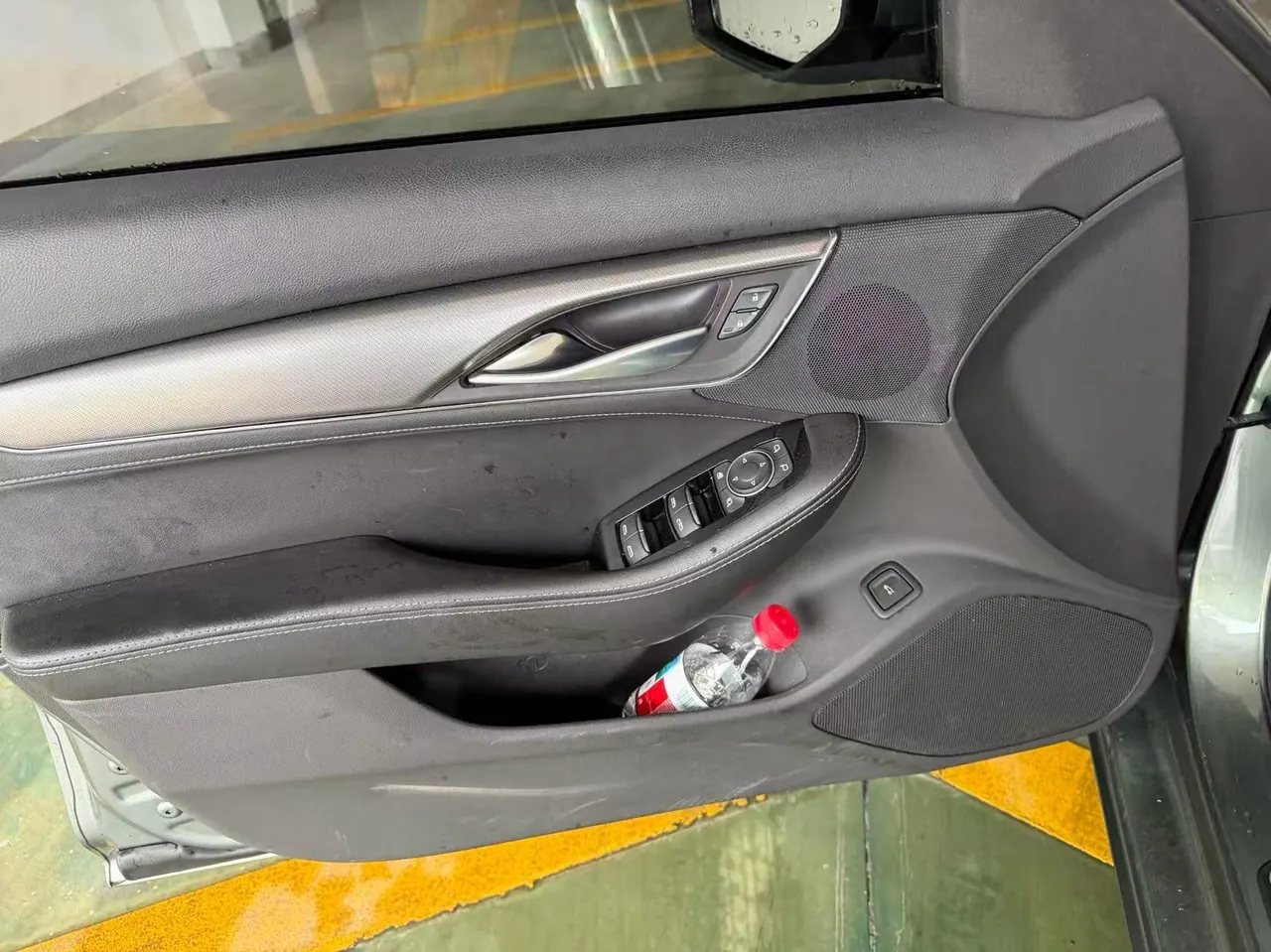 Cadillac 2022 CT5 2.0T 28T fashion automatic gear 3