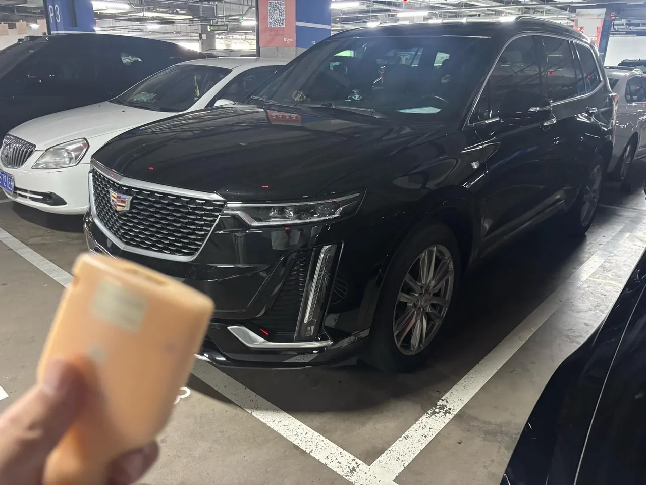Cadillac 2022 XT6 48V 2.0T 6-seat four-wheel drive luxury automatic gear - View 1